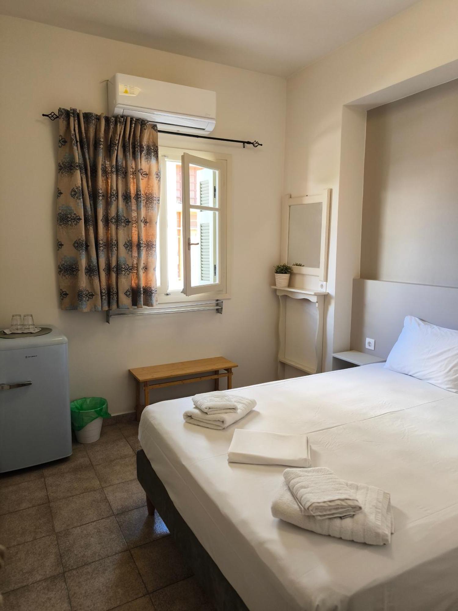 ארגוסטולי Maro'S Apartments מראה חיצוני תמונה